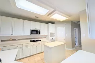 8803 Wheatland Dr, Houston, TX 77064 - Photo 10