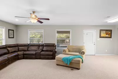 1102 N Pecan Street, Caldwell, TX 77836 - Photo 22