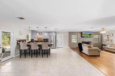 1102 N Pecan Street, Caldwell, TX 77836 - Photo 8