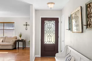 1102 N Pecan St, Caldwell, TX 77836 - Photo 4