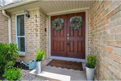 11302 Burgoyne Drive, Houston, TX 77077 - Photo 4
