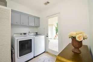 11302 Burgoyne Dr, Houston, TX 77077 - Photo 24
