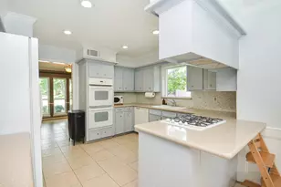 11302 Burgoyne Dr, Houston, TX 77077 - Photo 12