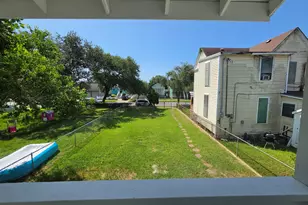 3716 Avenue O, Galveston, TX 77550 - Photo 10