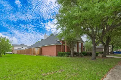 1007 Casting Springs Way, Spring, TX 77373 - Photo 2