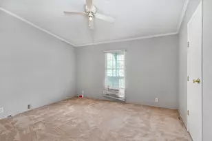 5410 Carriage Trails Dr, Baytown, TX 77523 - Photo 18