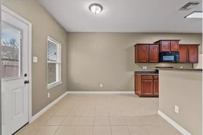 322 Shoshone Ridge Drive, La Marque, TX 77568 - Photo 8