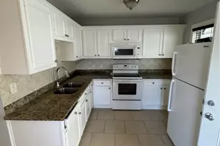 8416 La Porte Rd, Houston, TX 77012 - Photo 10