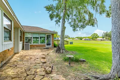 2320 Shalmar Drive, West Columbia, TX 77486 - Photo 8