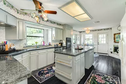 2320 Shalmar Drive, West Columbia, TX 77486 - Photo 24