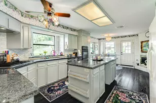 2320 Shalmar Dr, West Columbia, TX 77486 - Photo 24