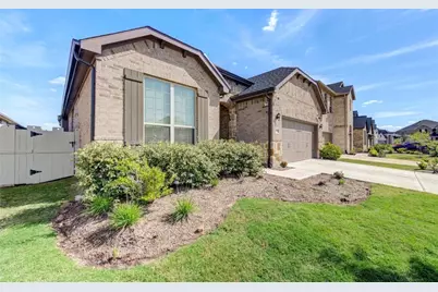 10239 Bayou Oaks Drive, Conroe, TX 77385 - Photo 2