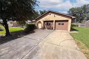 342 Queenstown Rd, Houston, TX 77015 - Photo 1