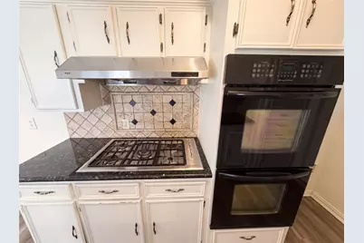 342 Queenstown Road, Houston, TX 77015 - Photo 8