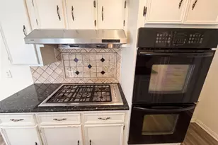 342 Queenstown Rd, Houston, TX 77015 - Photo 8