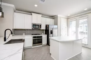 2033 Millbridge Spring, South Houston, TX 77051 - Photo 2