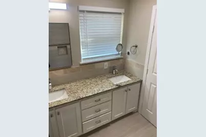2626 Tidewater Drive, Houston, TX 77045 - Photo 18