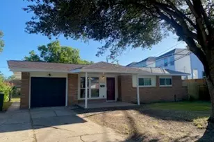 2626 Tidewater Dr, Houston, TX 77045 - Photo 2