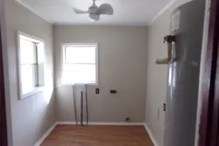 211 W Sherman St, Livingston, TX 77351 - Photo 8