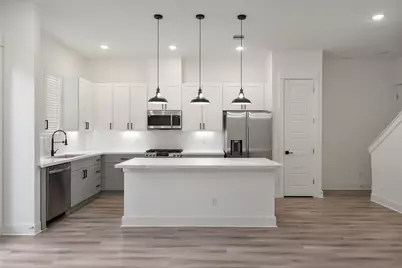 412 Neyland Street #C, Houston, TX 77022 - Photo 8