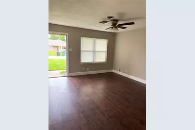 5631 Groveton Street, Houston, TX 77033 - Photo 2