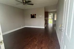 5631 Groveton St, Houston, TX 77033 - Photo 4