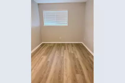 8202 Cannon Street #B, Houston, TX 77051 - Photo 22