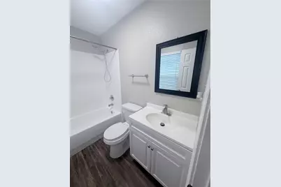 8202 Cannon Street #B, Houston, TX 77051 - Photo 16