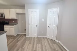 8202 Cannon St, Houston, TX 77051 - Photo 8