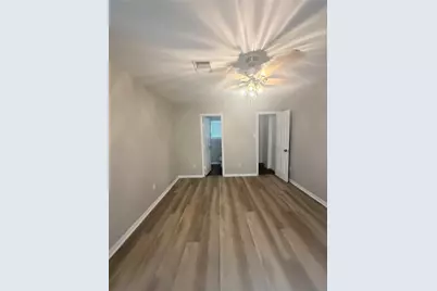 8202 Cannon Street #B, Houston, TX 77051 - Photo 12