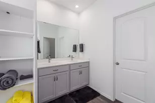 933 Neches Ln, Dayton, TX 77535 - Photo 14