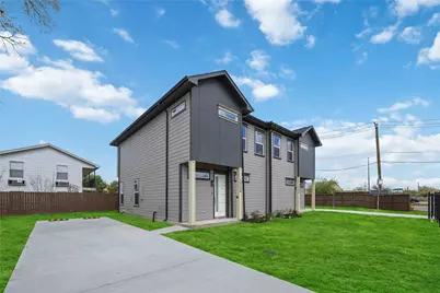 7555 Calhoun Road #A/B, Houston, TX 77033 - Photo 2