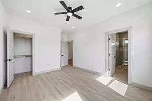 7555 Calhoun Rd, Houston, TX 77033 - Photo 24