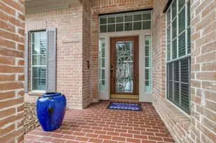 27 Rockledge Dr, The Woodlands, TX 77382 - Photo 4