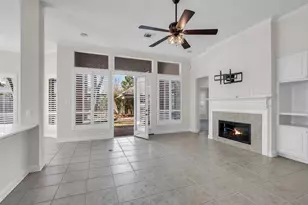 27 Rockledge Dr, The Woodlands, TX 77382 - Photo 8