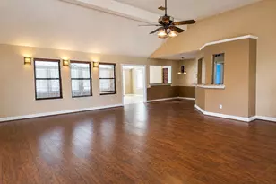 1643 County Rd 540, Alvin, TX 77511 - Photo 2