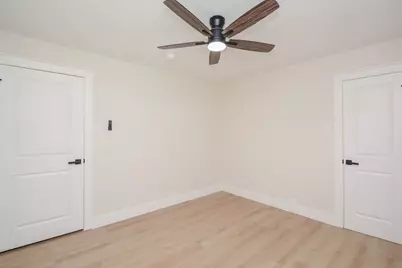 2515 Briarpark Drive, Houston, TX 77042 - Photo 38