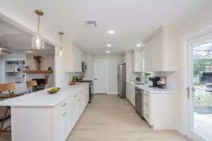 2515 Briarpark Dr, Houston, TX 77042 - Photo 4