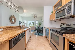 9420 Seawall Blvd, Galveston, TX 77554 - Photo 2