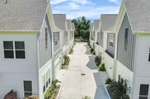5935 Beall St, Houston, TX 77091 - Photo 2