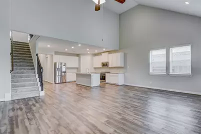 2008 Glenwick Manor Lane, Pearland, TX 77089 - Photo 8