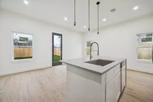 3620 Mt Pleasant St, Houston, TX 77021 - Photo 10