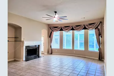 10327 Earlington Manor Drive, Spring, TX 77379 - Photo 10