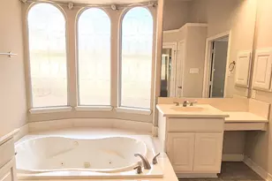 10327 Earlington Manor Dr, Spring, TX 77379 - Photo 16