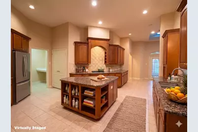 10327 Earlington Manor Drive, Spring, TX 77379 - Photo 8