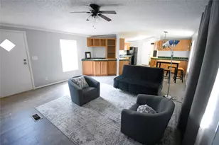 2 Lakeview Ln, Huntsville, TX 77340 - Photo 20