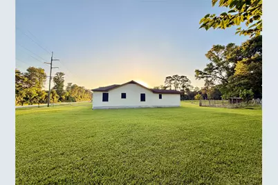3723 Beaumont Avenue, Liberty, TX 77575 - Photo 18