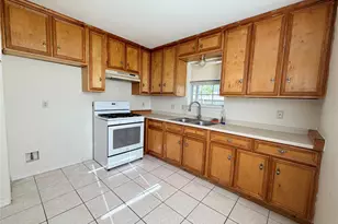11102 Maize Ln, Houston, TX 77041 - Photo 6