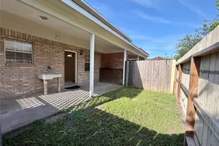 11102 Maize Ln, Houston, TX 77041 - Photo 16