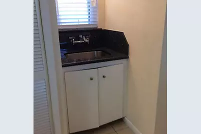 4002 Mischire Drive, Houston, TX 77025 - Photo 4